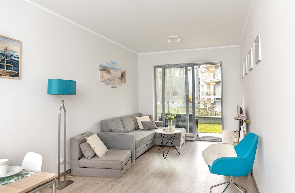 Hotel Holiday Apartment Right On The Beach, Pobierowo