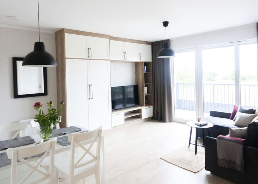 Hotel Spacious Comfy Apartment For 5 Dziwnow