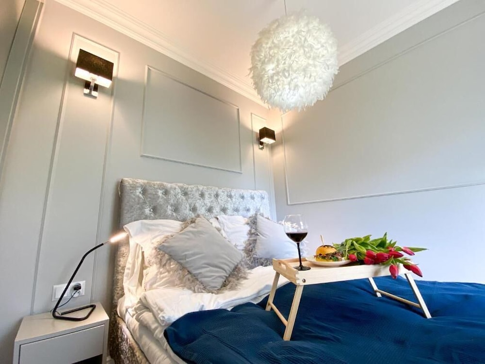 Hotel Bp Gray Premium