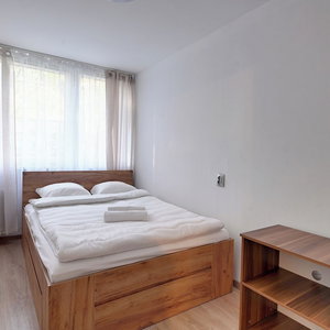 Hotel Rentplanet - Apartament Zaporoska cazare Krzyki