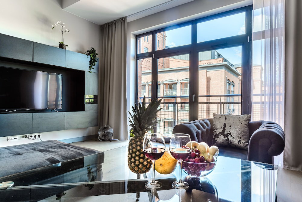 Hotel Lumina Stylish And Spacious Studio