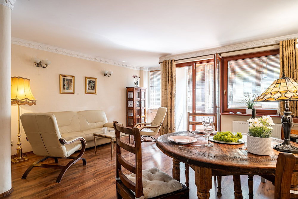 Hotel Rentplanet - Apartament Łaciarska