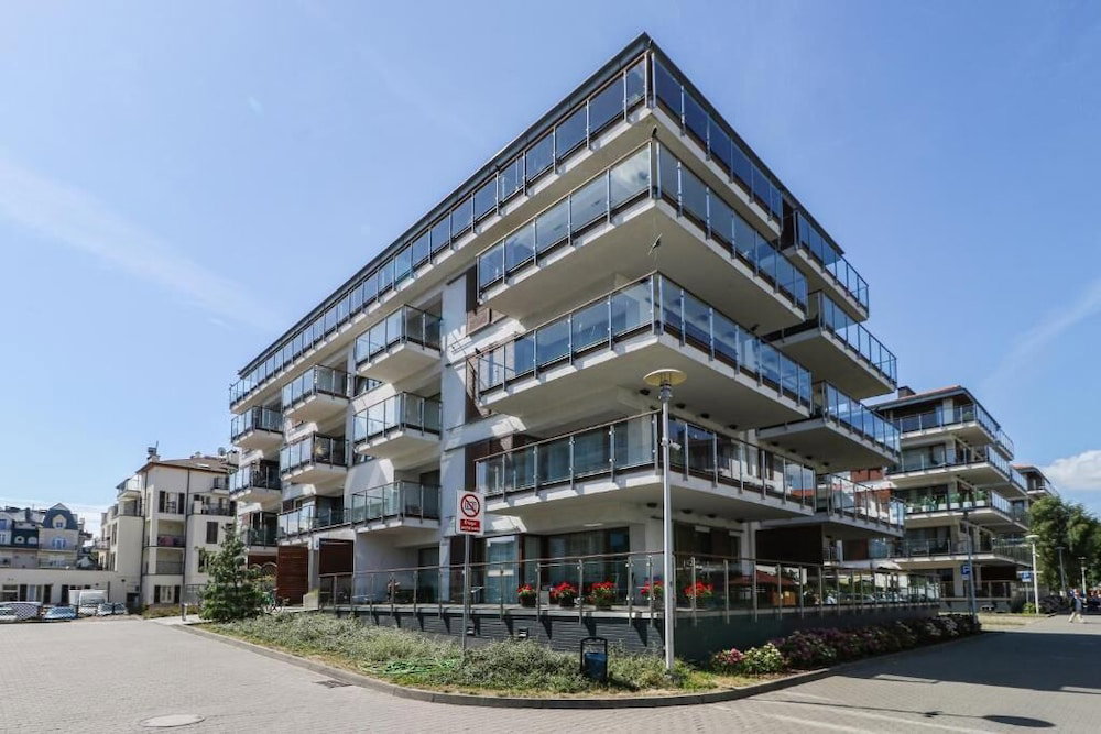 Hotel Baltic Park Plaza By Baltic Home