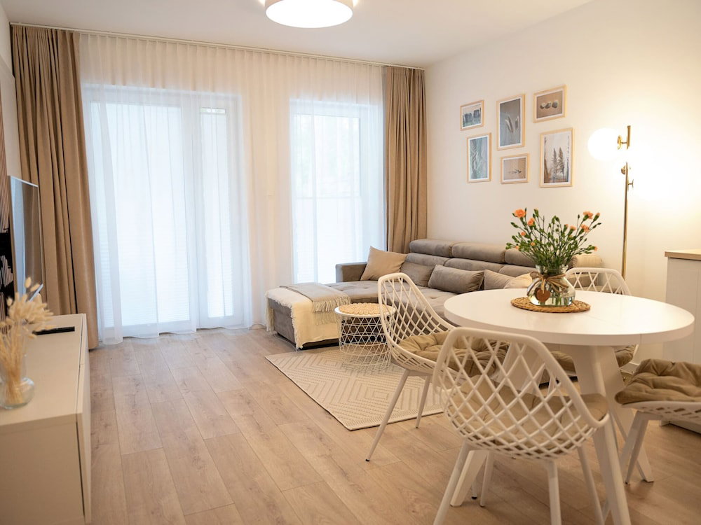 Hotel Comfortable Apartment, Year-Round Pool