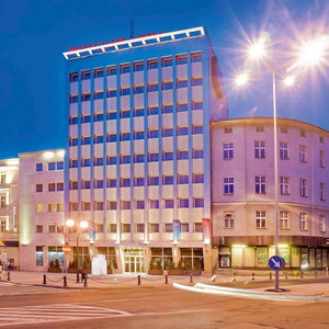 Hotel Mercure Opole cazare Podedworze