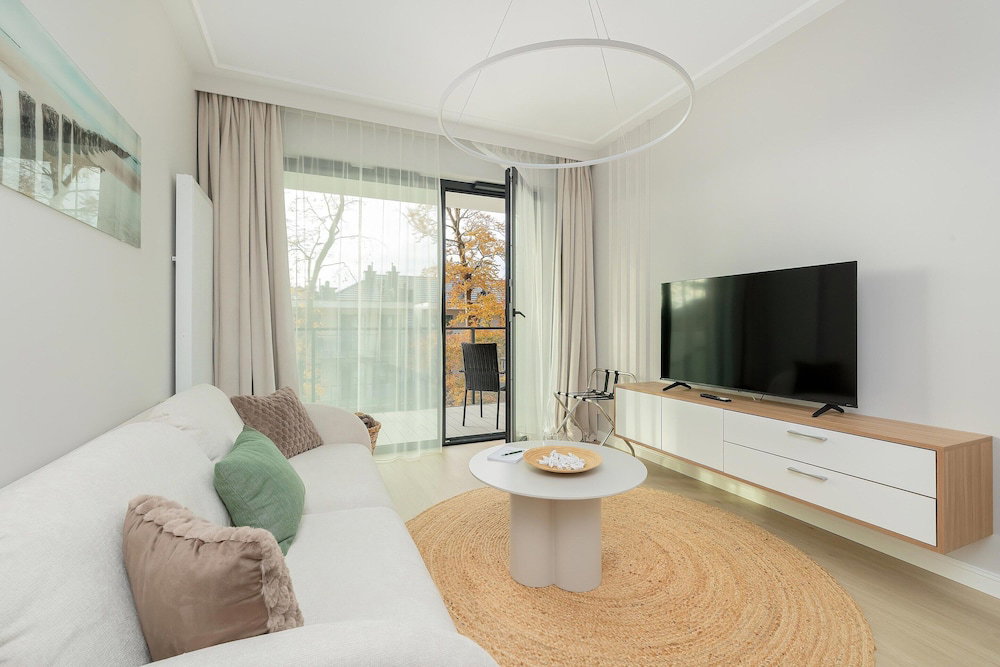 Hotel Comfortable Apartment, Right On The Beach
