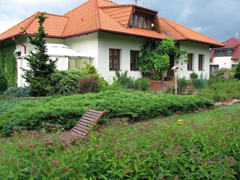 Hotel Pensjonacik Ogrody