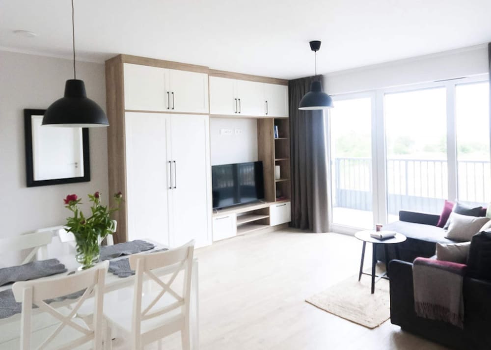 Hotel Aesthetic Couples Hideaway By The Coast