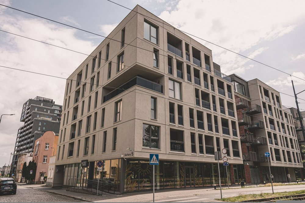 Hotel Camelia Apartament Balkon Gara