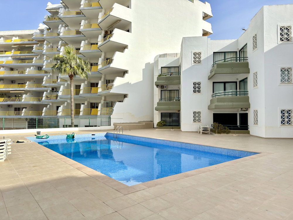 Hotel Vilamoura Central Beach 2 By Homing