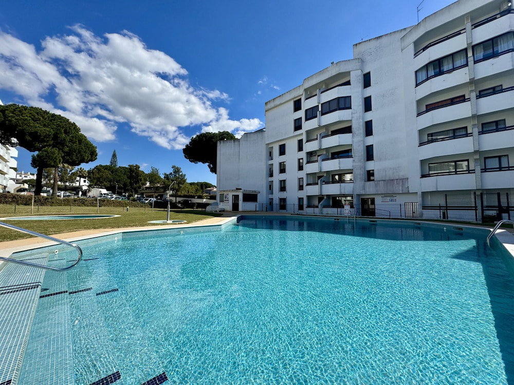 Hotel Vilamoura Charming 2 With Pool By Homing