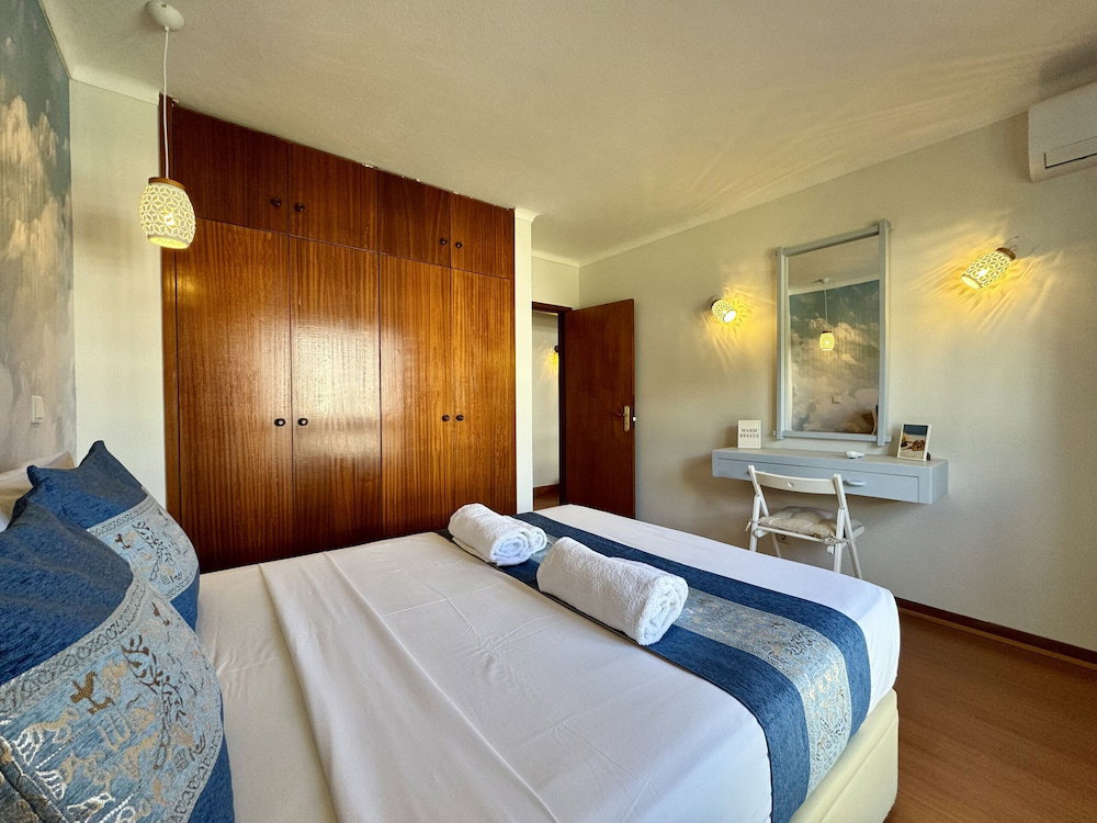 Vilamoura Charming 2 With Pool By Homing