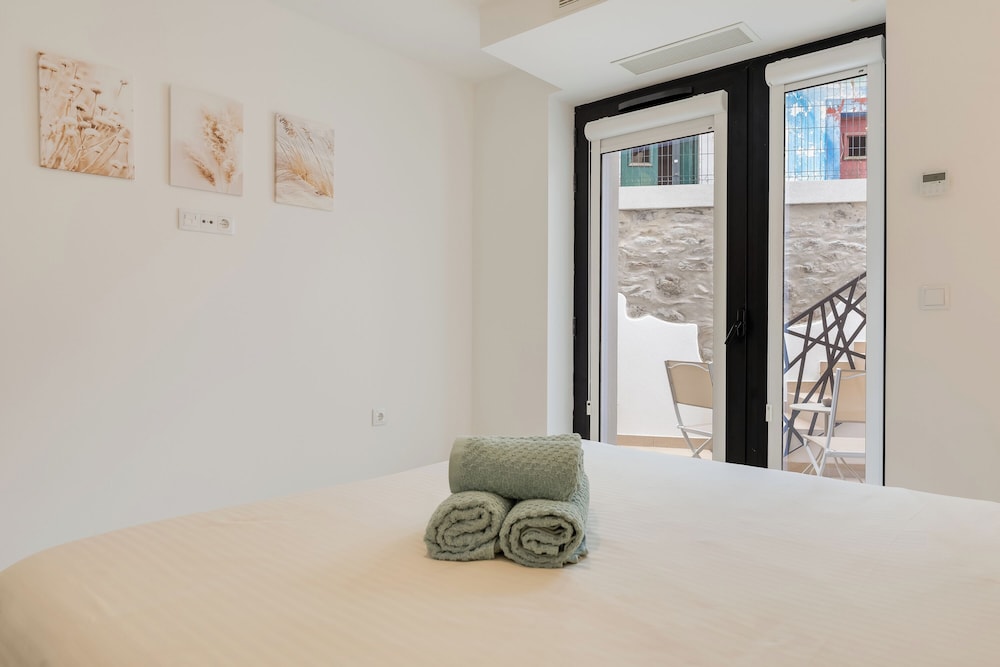 Hotel Mercy By The Sea By Hr Madeira