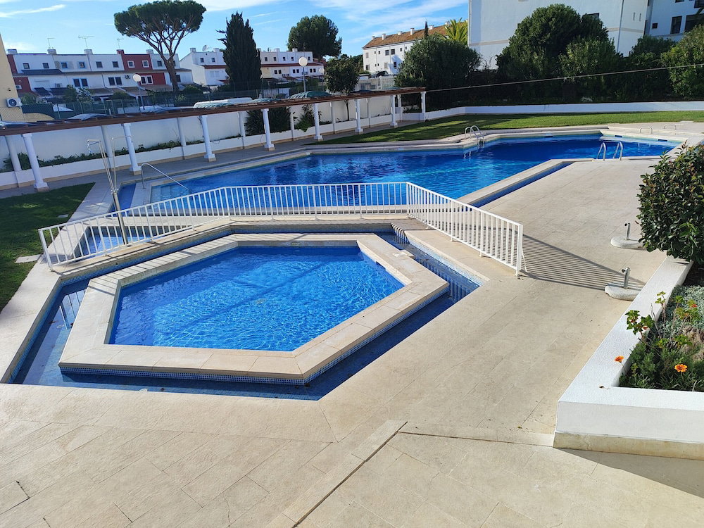 Hotel Vilamoura Central 7 With Pool By Homing