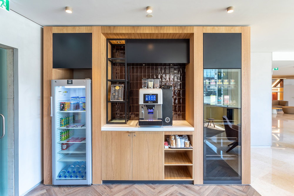 Hotel Holiday Inn Lisbon By Ihg