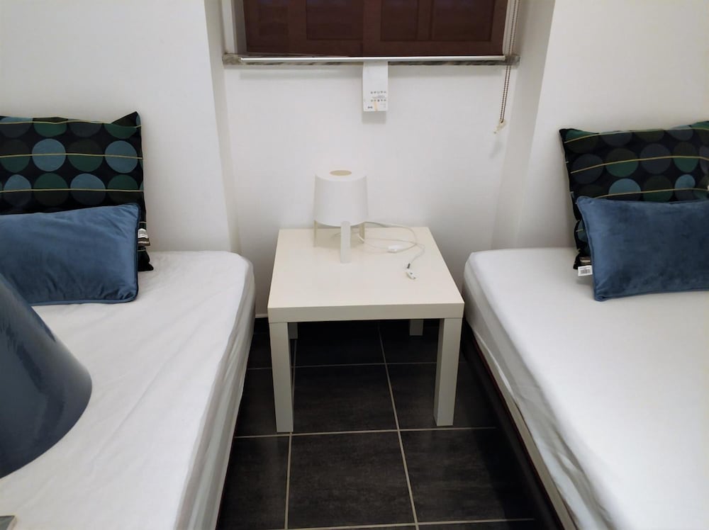 Hotel Sleep & Go Faro Airport Guest House
