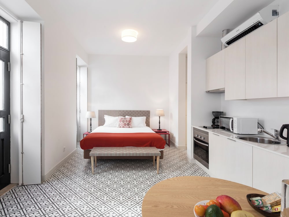 Hotel Lsa Castelo S. Jorge By Numa