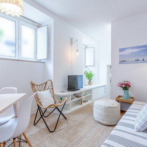 Sejur Renovated Typical Baixa Apartment, By Timecooler vacanta Santos-o-Velho