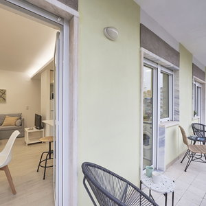 Hotel Light Apartment W/ Balcony Apartment By Timecooler cazare Bemfica