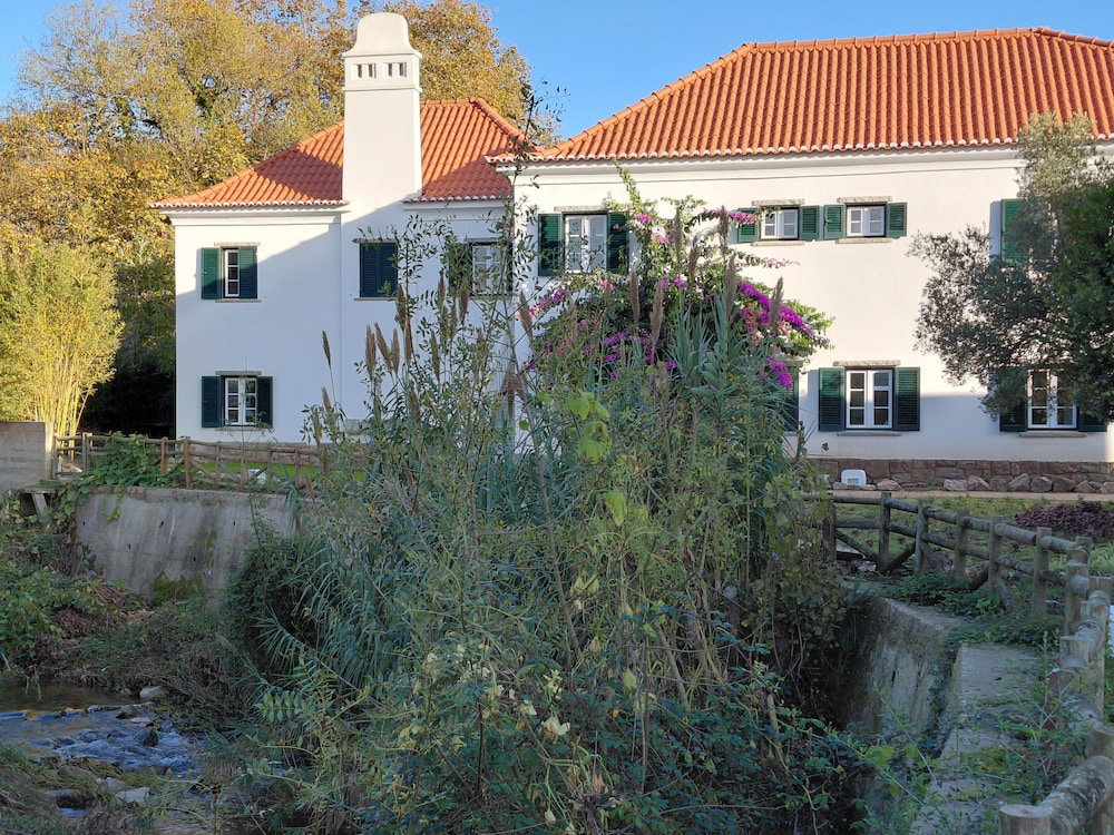 Hotel Estalagem De Colares