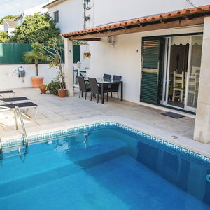 Hotel Help Yourself Hostels Carcavelos Coast cazare Carcavelos