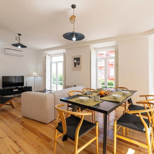 Sejur Sunny Lisbon Apartments By Soulplaces vacanta Santos-o-Velho