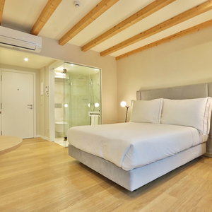 Sejur Boulevard Boutique Studios vacanta Alvalade