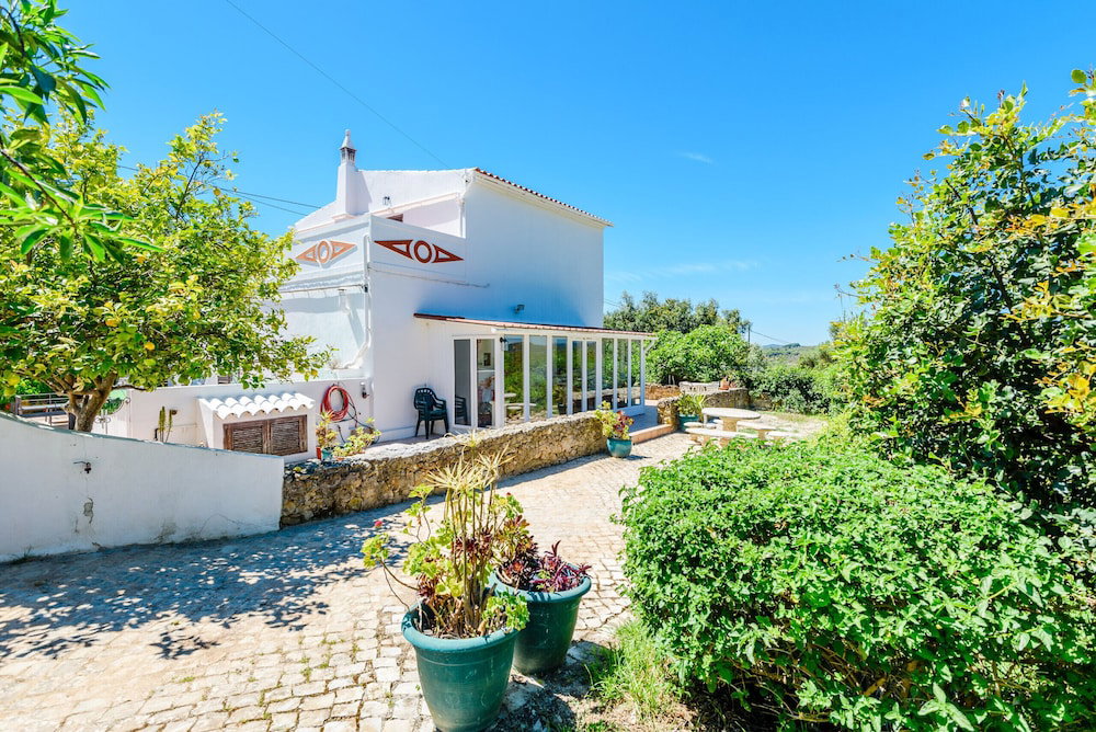 Hotel Casa No Limoeiro, Stylish Retreat