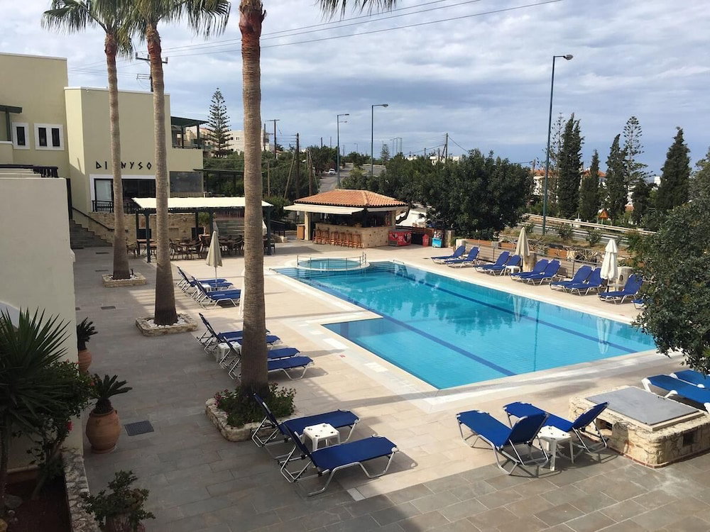 dal travel Dionysos Apartments & Studios