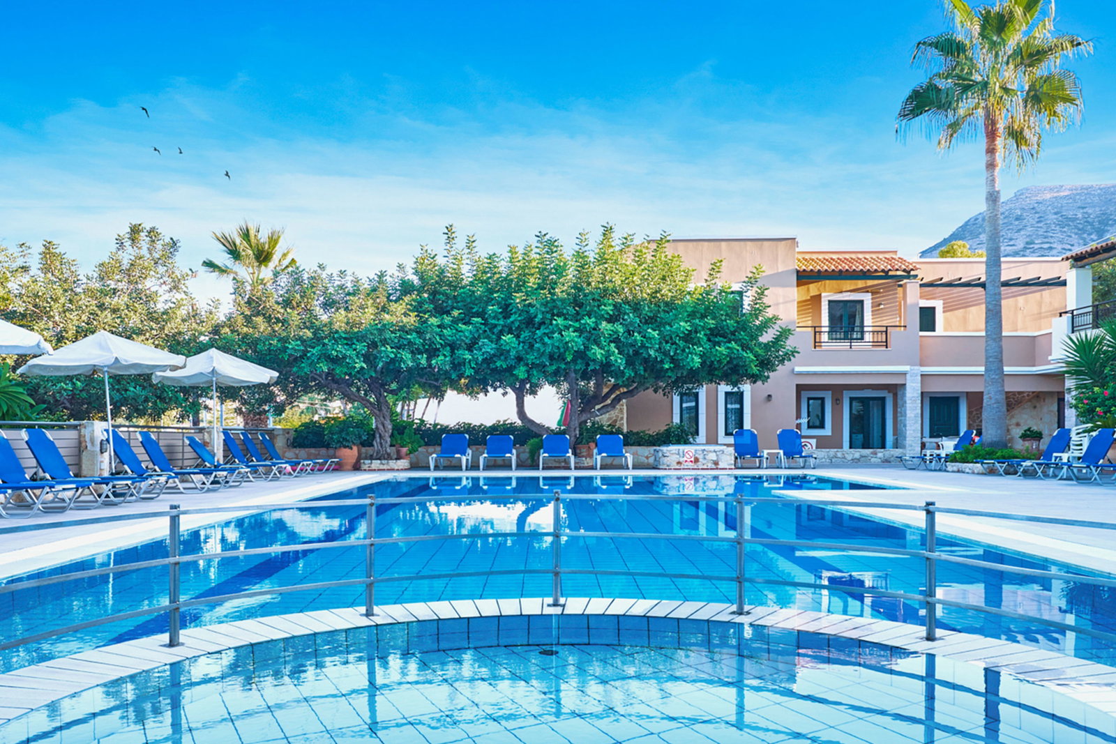 dal travel Dionysos Apartments & Studios