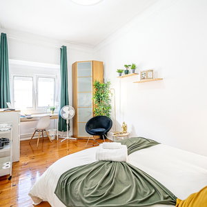 Hotel April Square Guesthouse By Lisbon With Sintra cazare Amadora