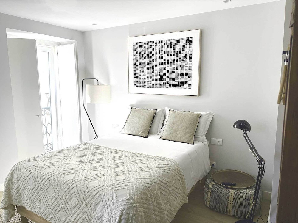 Hotel Bairro House Lisbon Charming Suites