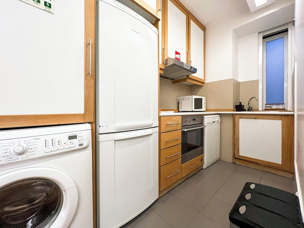 Hotel Santo1 · Modern Studio Close To Timeout Market