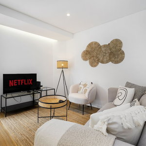 Hotel Chic & Stylish Retreat In Estoril's Finest Location cazare Estoril