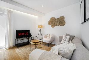 Hotel Chic & Stylish Retreat In Estoril's Finest Location cazare Estoril
