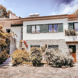 Hotel Tranquil Holiday Home With Pool In Sintra cazare Colares
