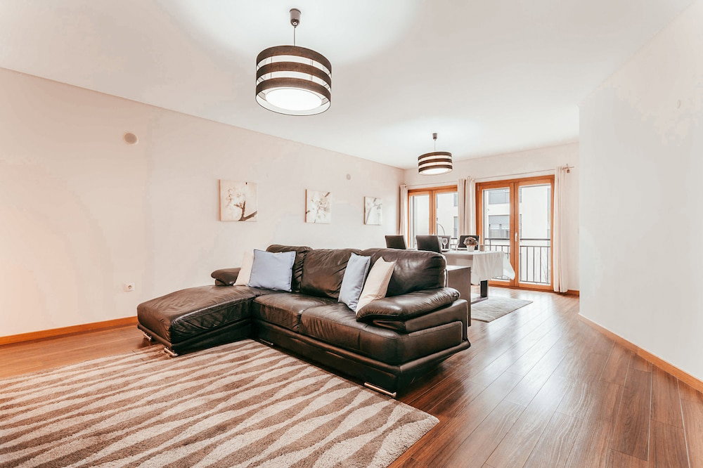 Hotel Modern Elegant 2 Bedroom In Amadora By Gt House