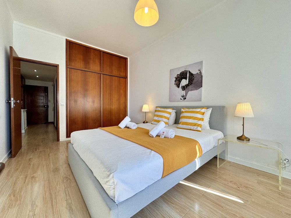 Quarteira Central 3 By Homing