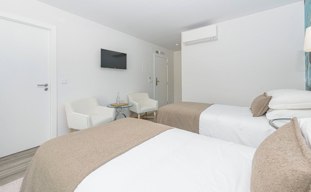 Hotel Estoril Village Guesthouse