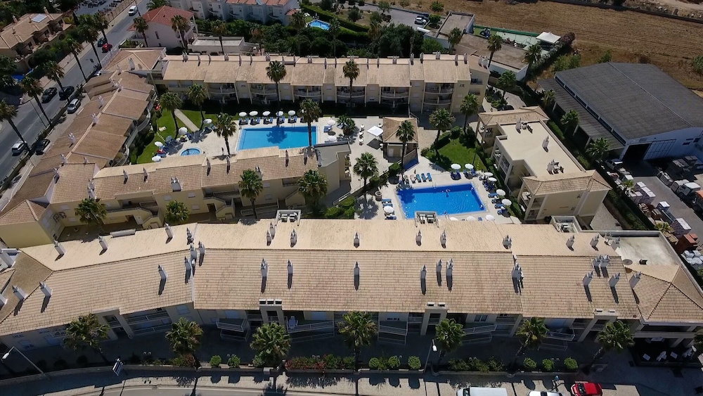 Hotel Jardins Vale De Parra