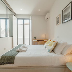 Hotel Courtyard Oporto Design Apartment E cazare Rio Tinto