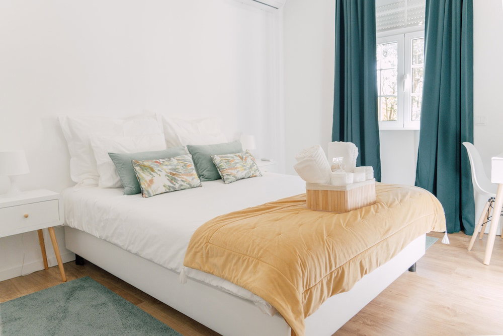 Hotel Oporto Yellow Villas