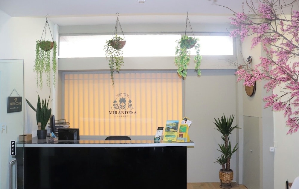 Hotel Mirandesa Garden