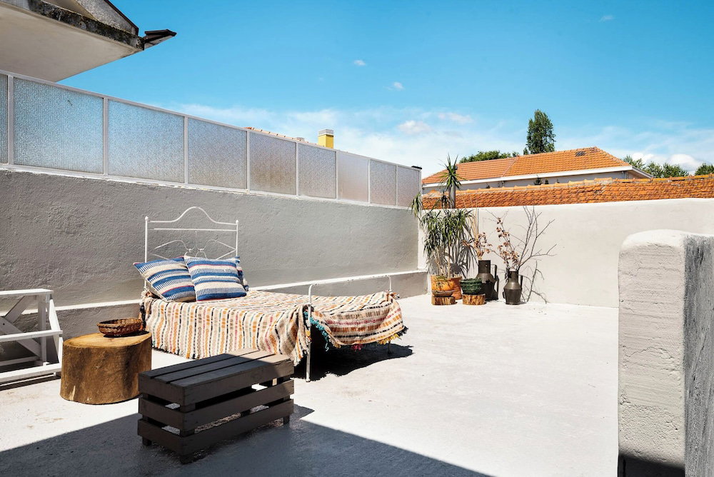 Hotel Aguda1 · Aguda's Family House 4Bd, Parking, Bbq