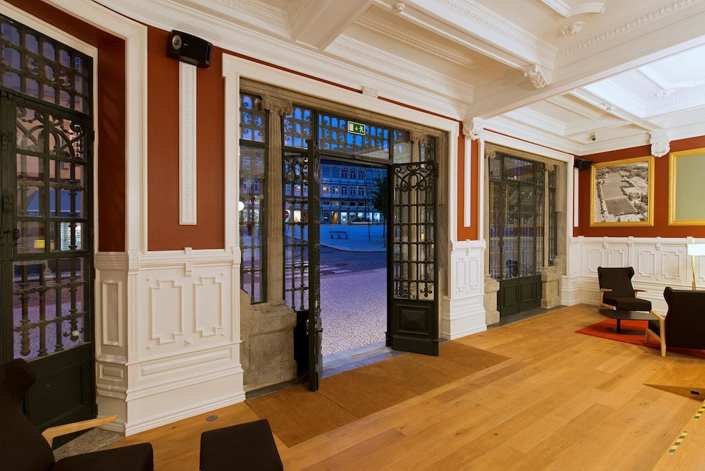 Emaj Guimarães Boutique Hotel