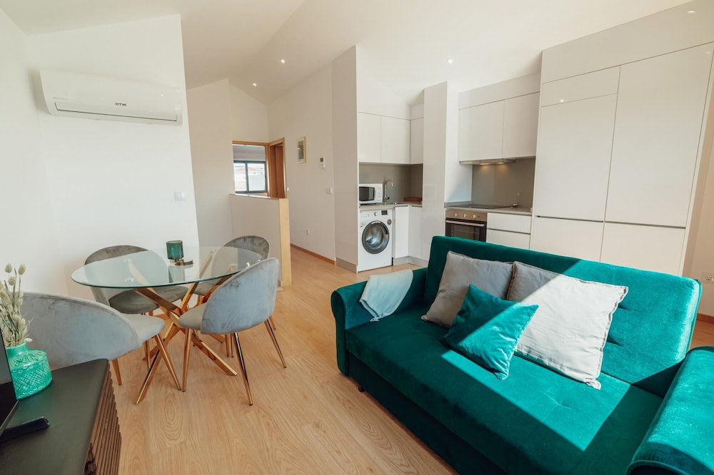 Hotel Modern Stylish Apartment Iii By Vacationy
