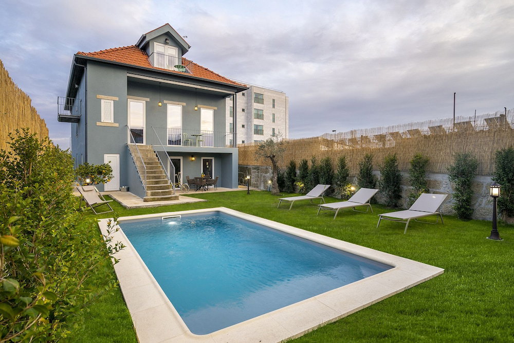Hotel Douro Prestige With Shared S-Pool
