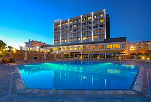 Hotel Verdi Santarem cazare Vale de Santarem