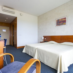 Hotel Hotel Colombo cazare Almagreira