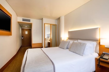Hotel The Azoriani Boutique, An Ascend Collection Hotel